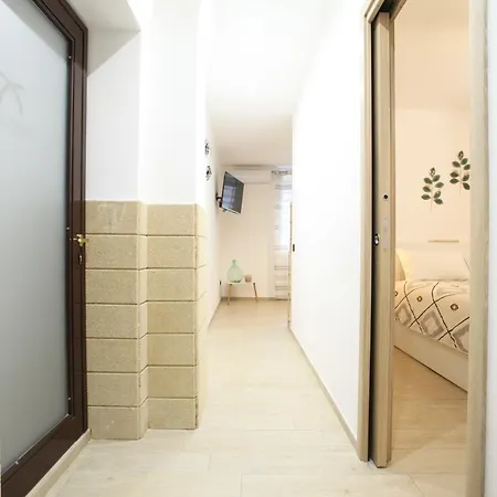 Dom wakacyjny Domus Midi - Trevisani