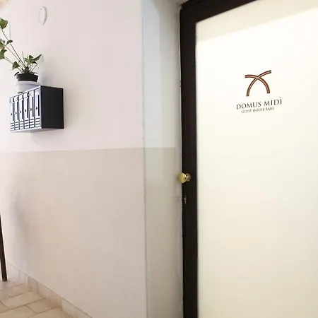 Domus Midi - Trevisani * 바리